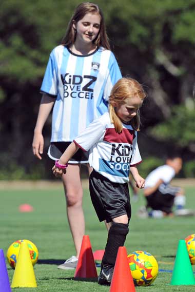 Kidzlovesoccer